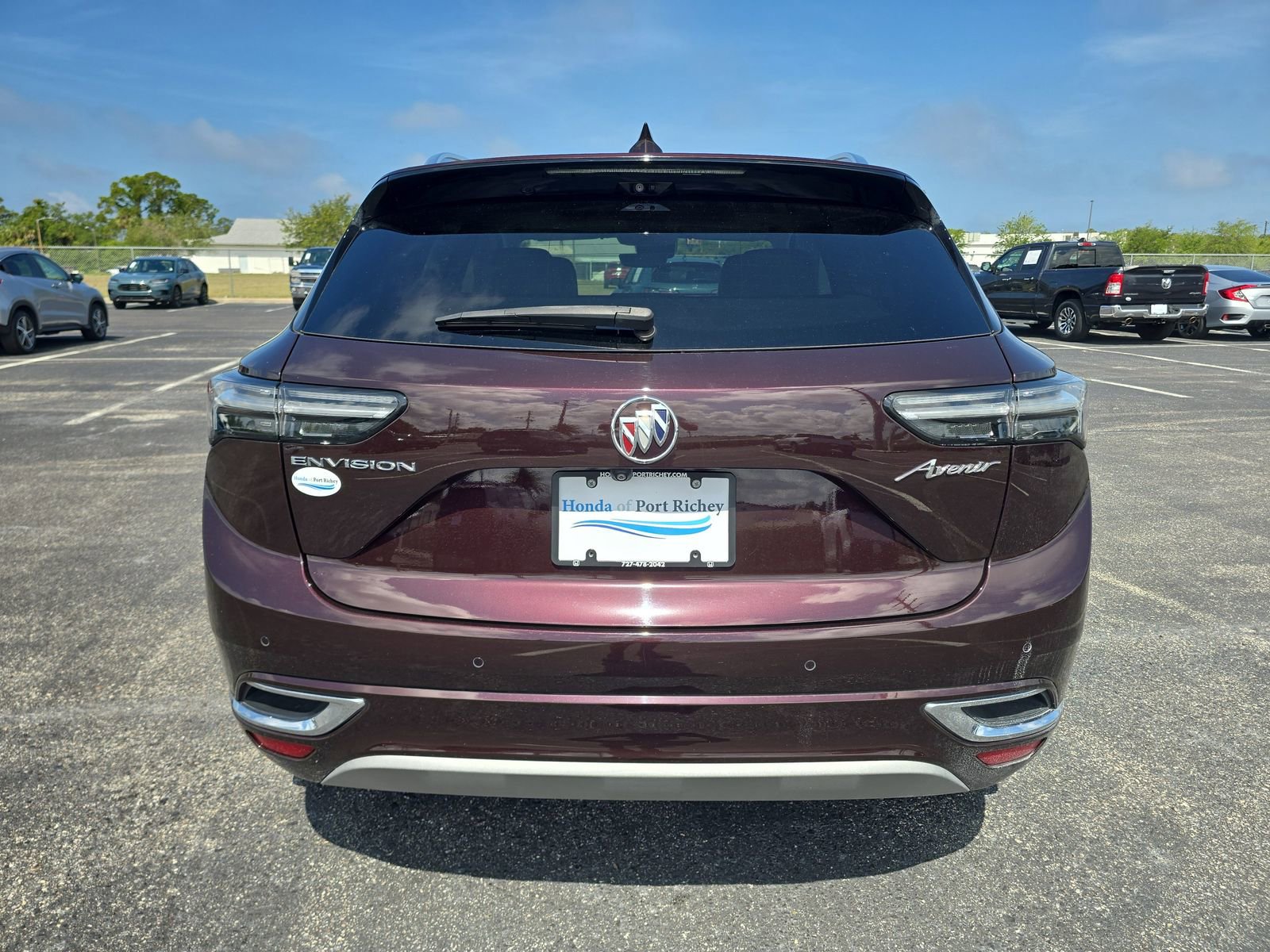 Used 2023 Buick Envision Avenir FWD image 5