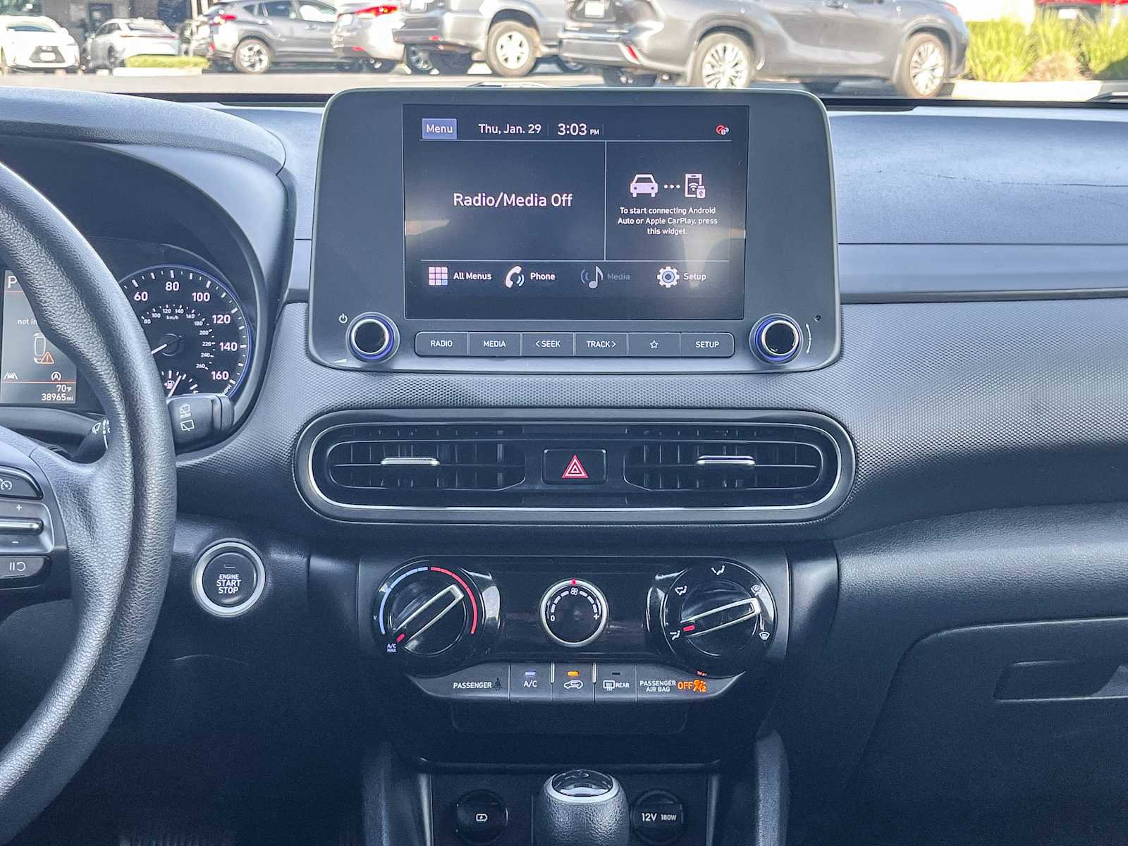 Used 2022 Hyundai Kona SEL image 12