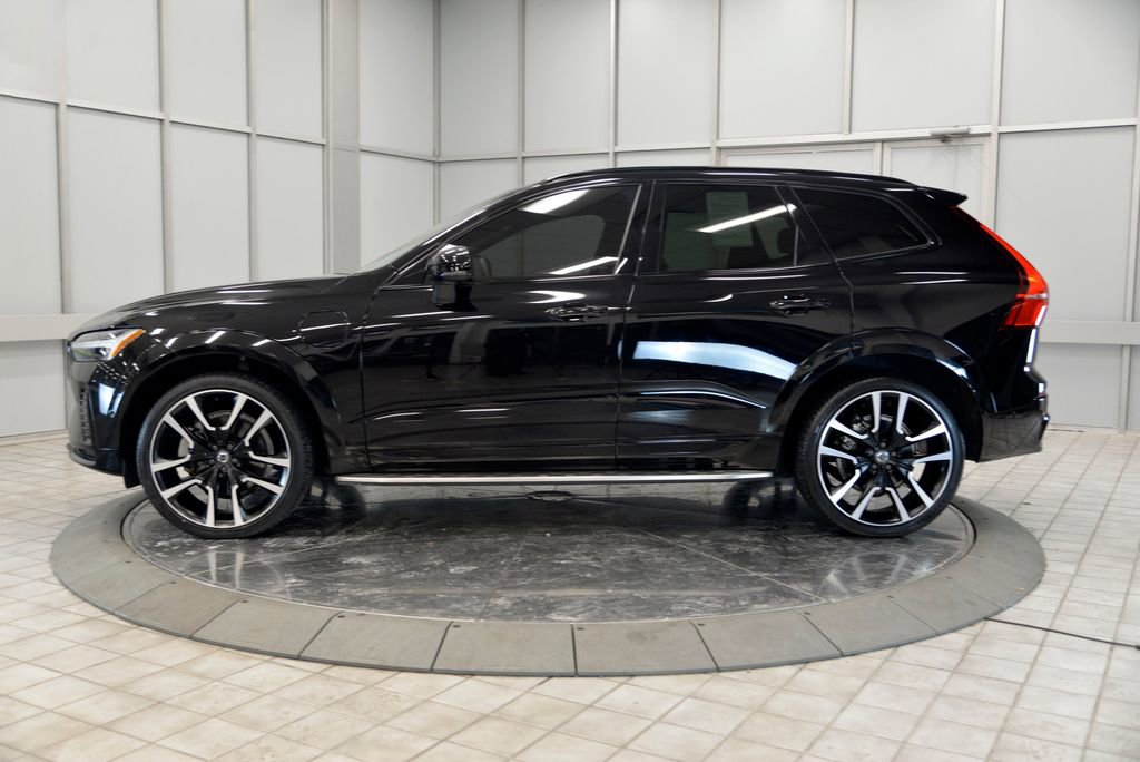 Used 2023 Volvo XC60 T8 Ultimate w/ Protection Package Premier image 5