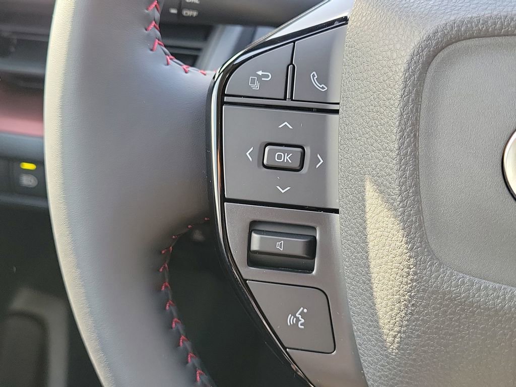 New 2026 Toyota Prius Plug-In Hybrid image 9