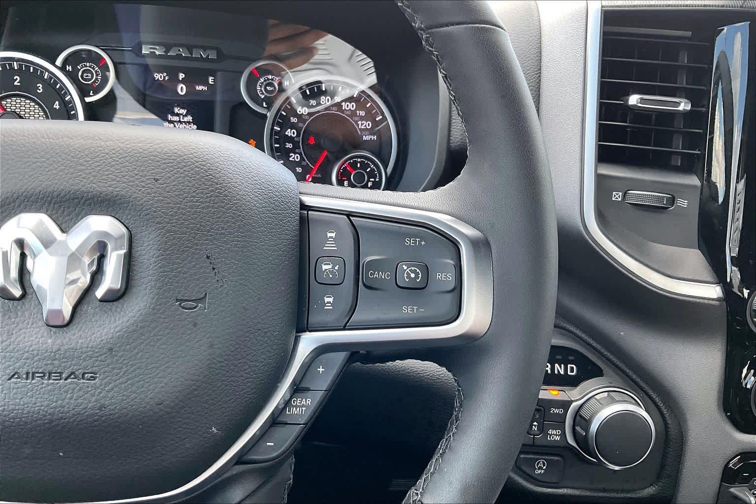 Used 2025 RAM 1500 Big Horn w/ Night Edition AWD/4WD image 23