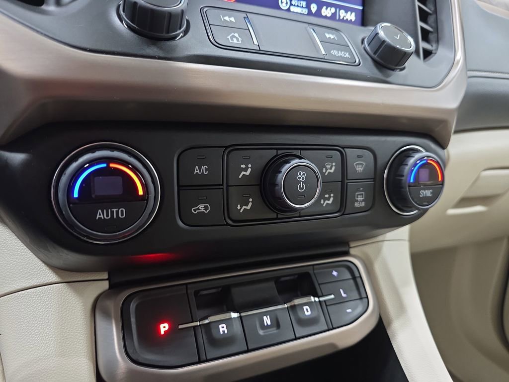 Used 2023 GMC Acadia Denali w/ Denali Ultimate Package image 21