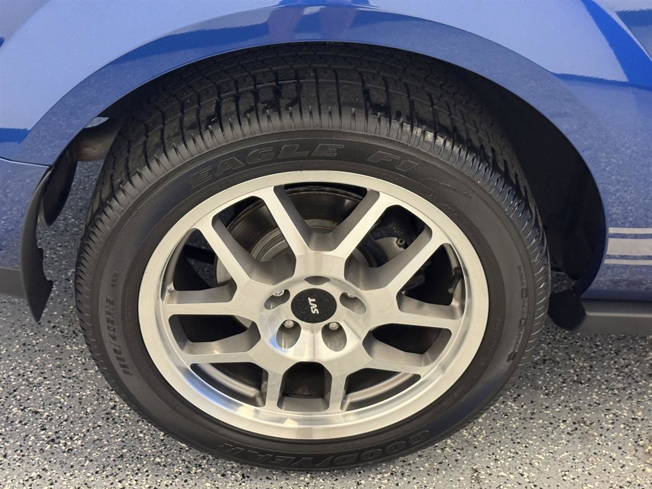 Used 2007 Ford Mustang Shelby GT500 RWD image 27