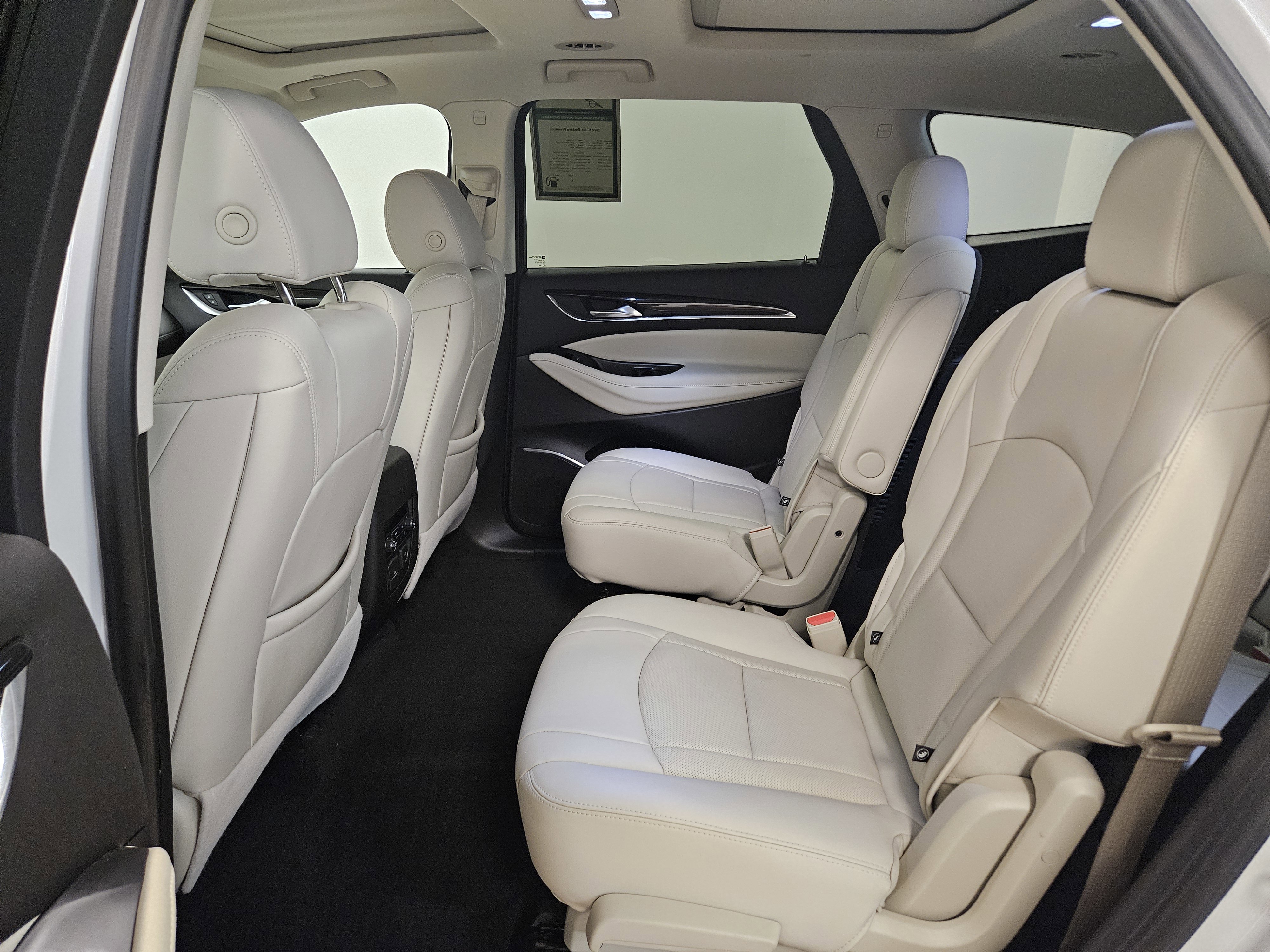 Used 2022 Buick Enclave Premium w/ Experience Buick Package image 11