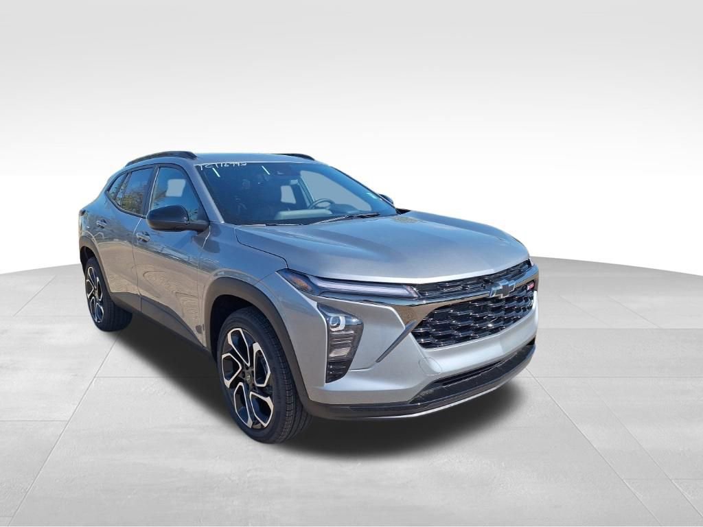 New 2026 Chevrolet Trax RS w/ Driver Confidence Package image 4