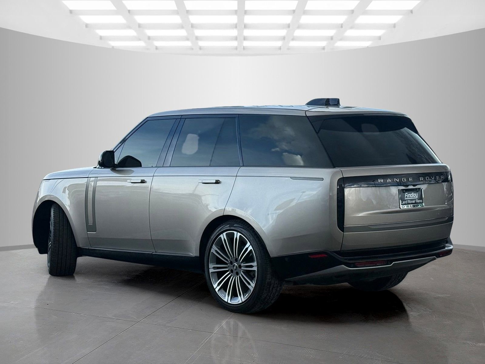 Used 2024 Land Rover Range Rover SE image 7