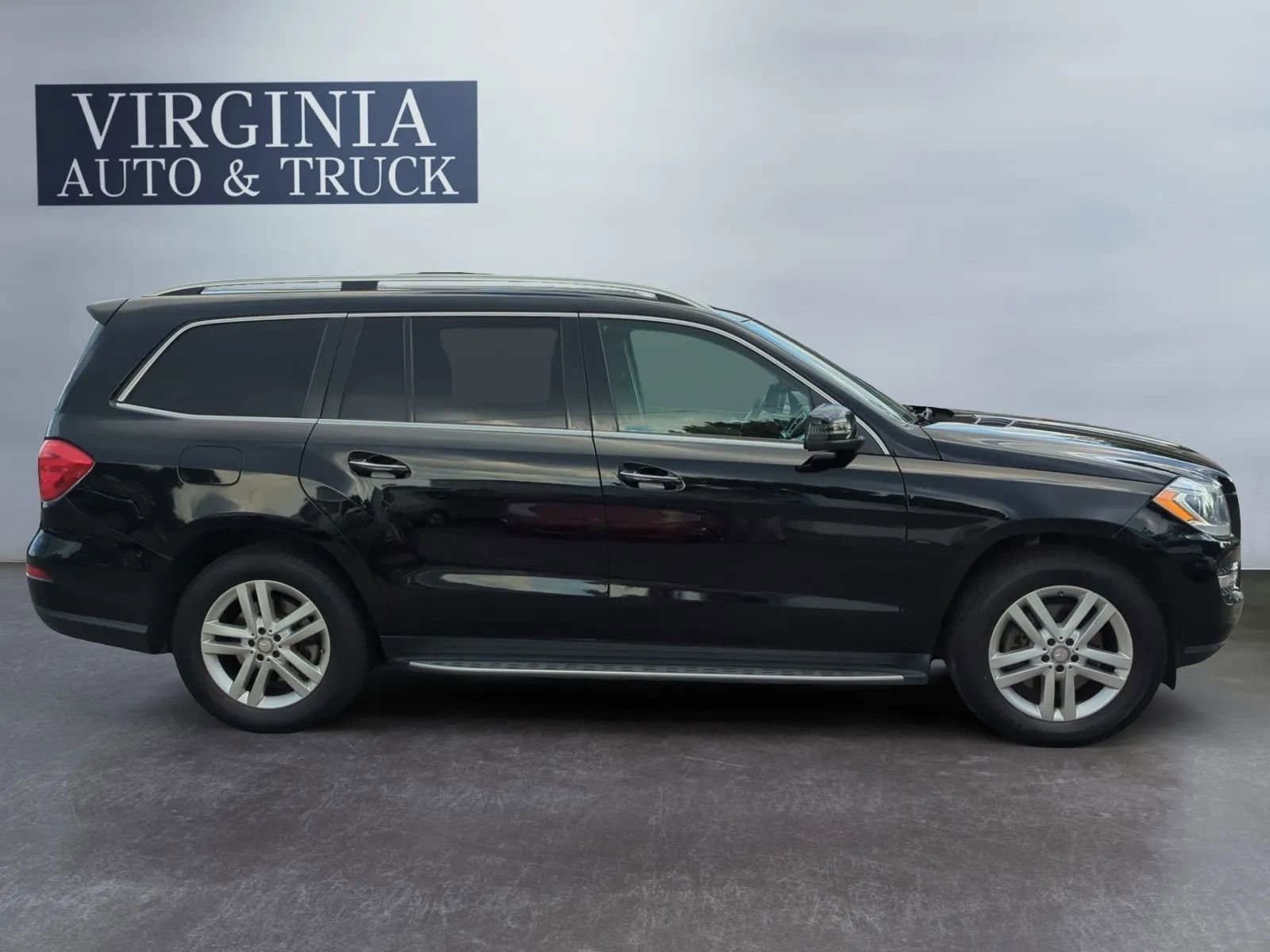 Used 2014 Mercedes-Benz GL 350 BlueTEC 4MATIC image 7