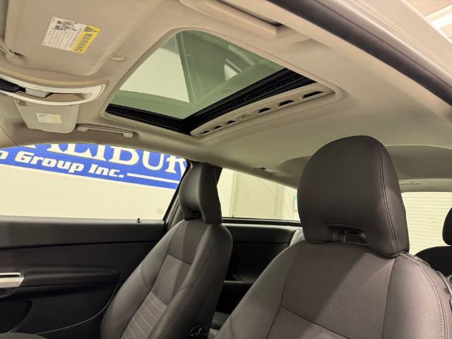 Used 2011 Volvo C30 T5 w/ Preferred Pkg image 11