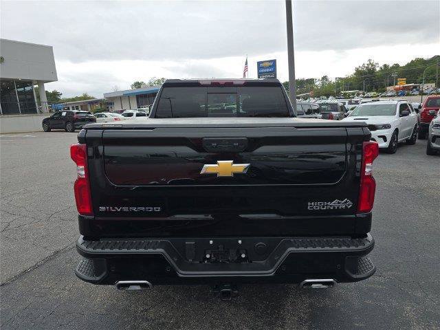 Used 2026 Chevrolet Silverado 1500 High Country w/ High Country Premium Package AWD/4WD image 3