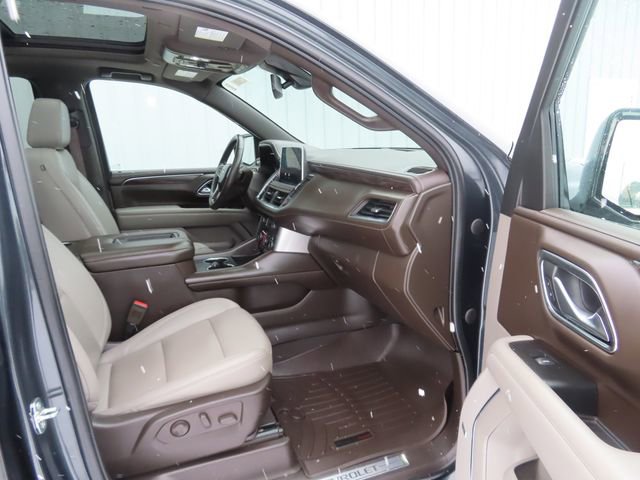 Used 2022 Chevrolet Tahoe LT w/ Luxury Package image 24