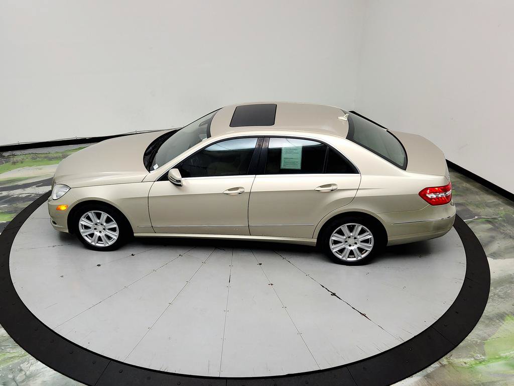 Used 2013 Mercedes-Benz E 350 Sedan image 39