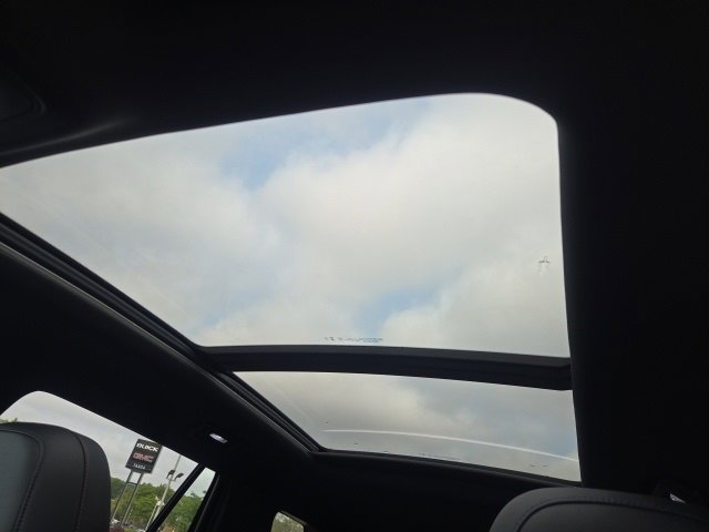 New 2026 Chevrolet Equinox RS w/ Convenience Package III image 22