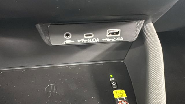 New 2025 Subaru Forester Touring image 28