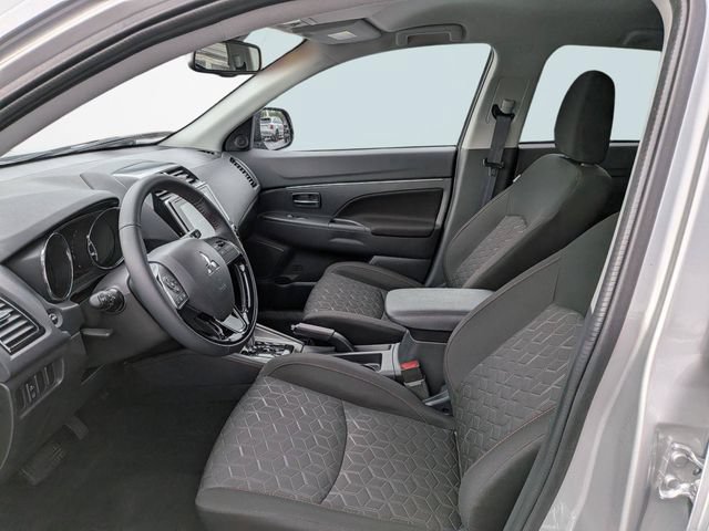Used 2026 Mitsubishi Outlander Sport LE AWD/4WD image 18