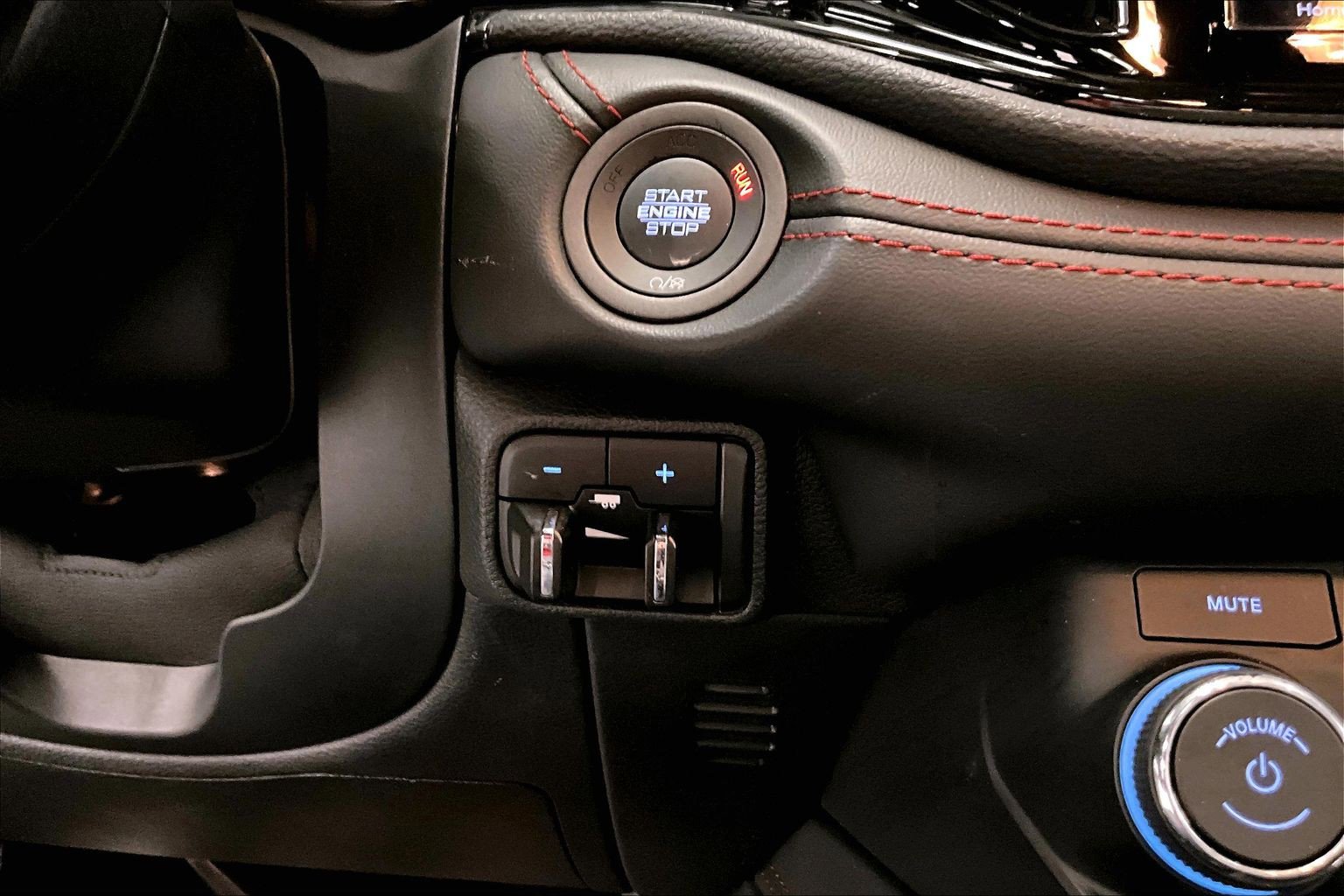 Used 2024 Dodge Durango GT AWD/4WD image 39