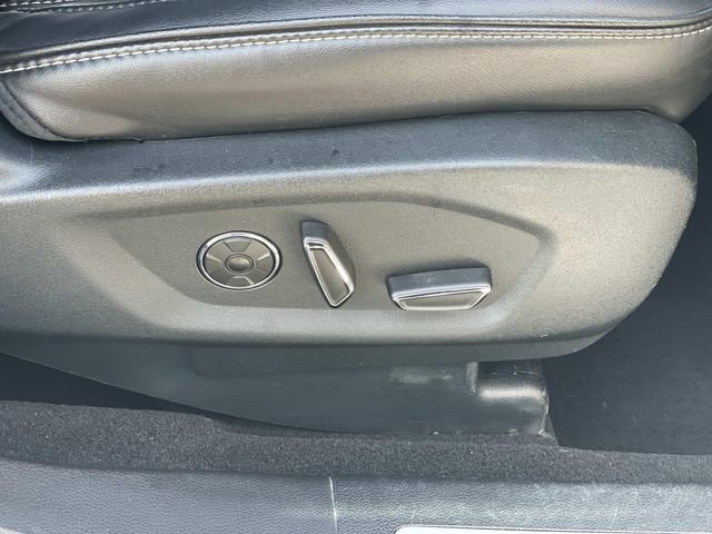 Used 2018 Ford Explorer Platinum image 36