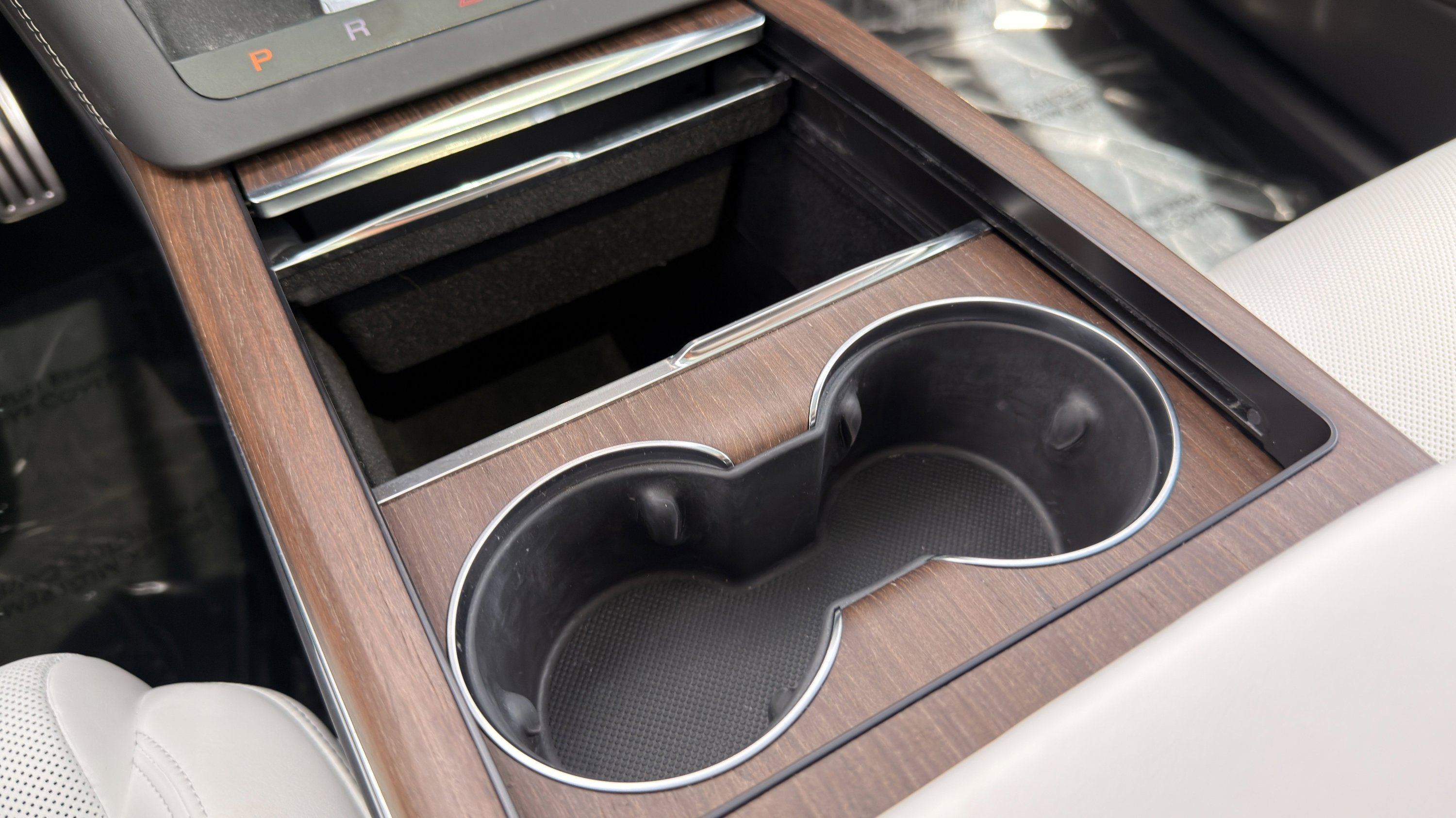 Used 2023 Tesla Model X image 74