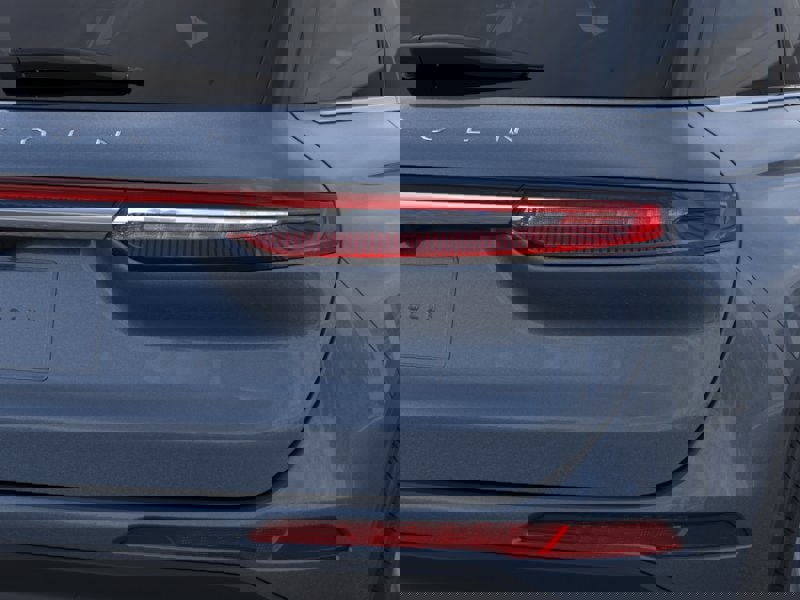 New 2026 Lincoln Corsair Premiere image 21