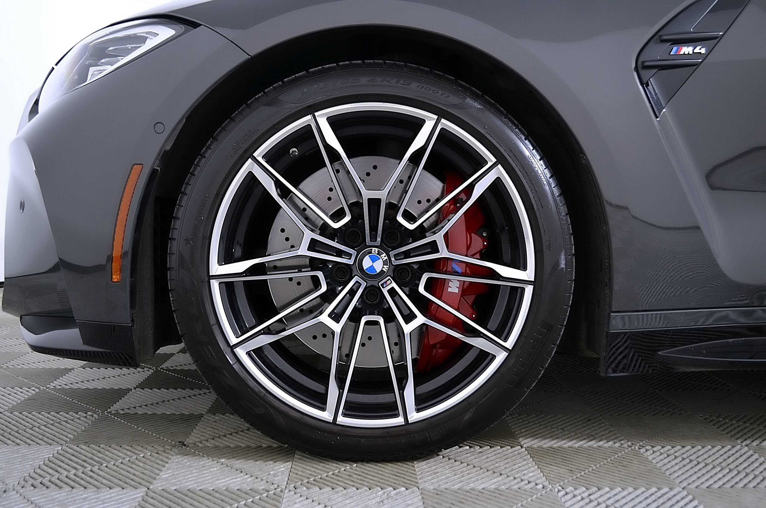 Used 2022 BMW M4 Coupe w/ Executive Package RWD image 12