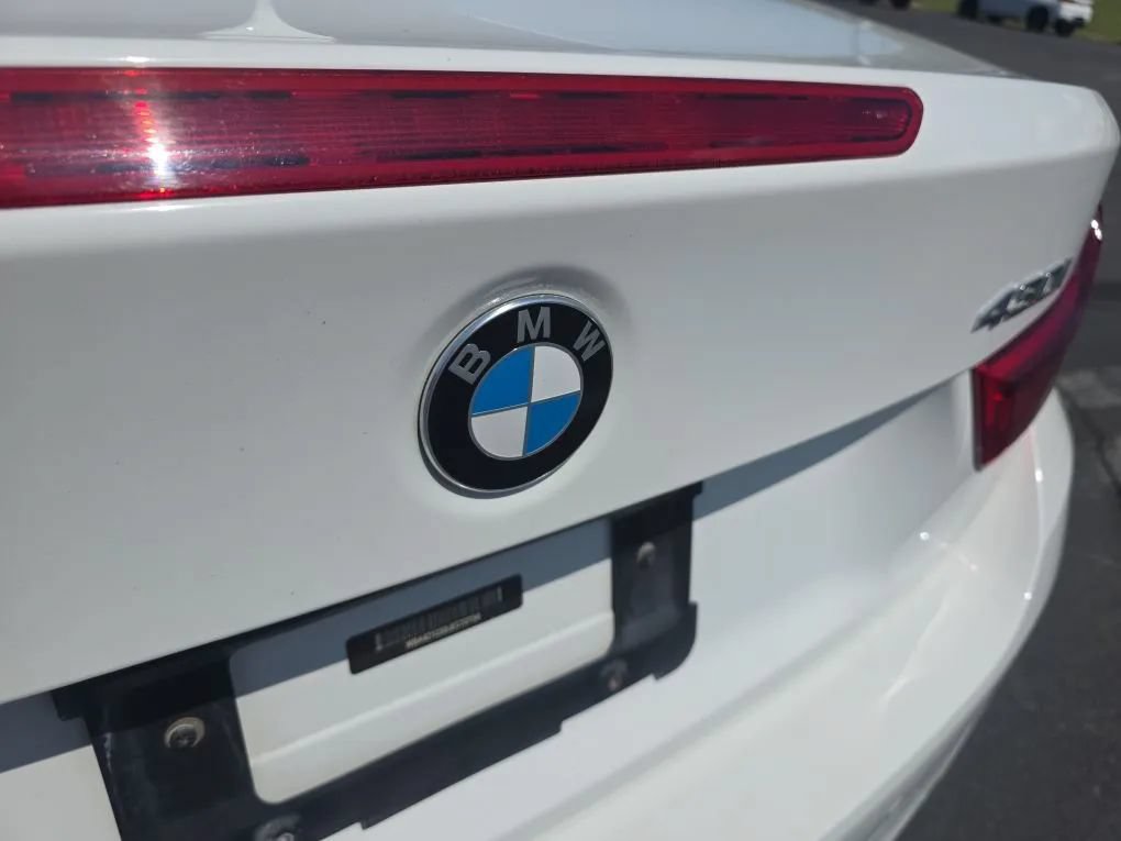 Used 2018 BMW 430i Convertible RWD image 10
