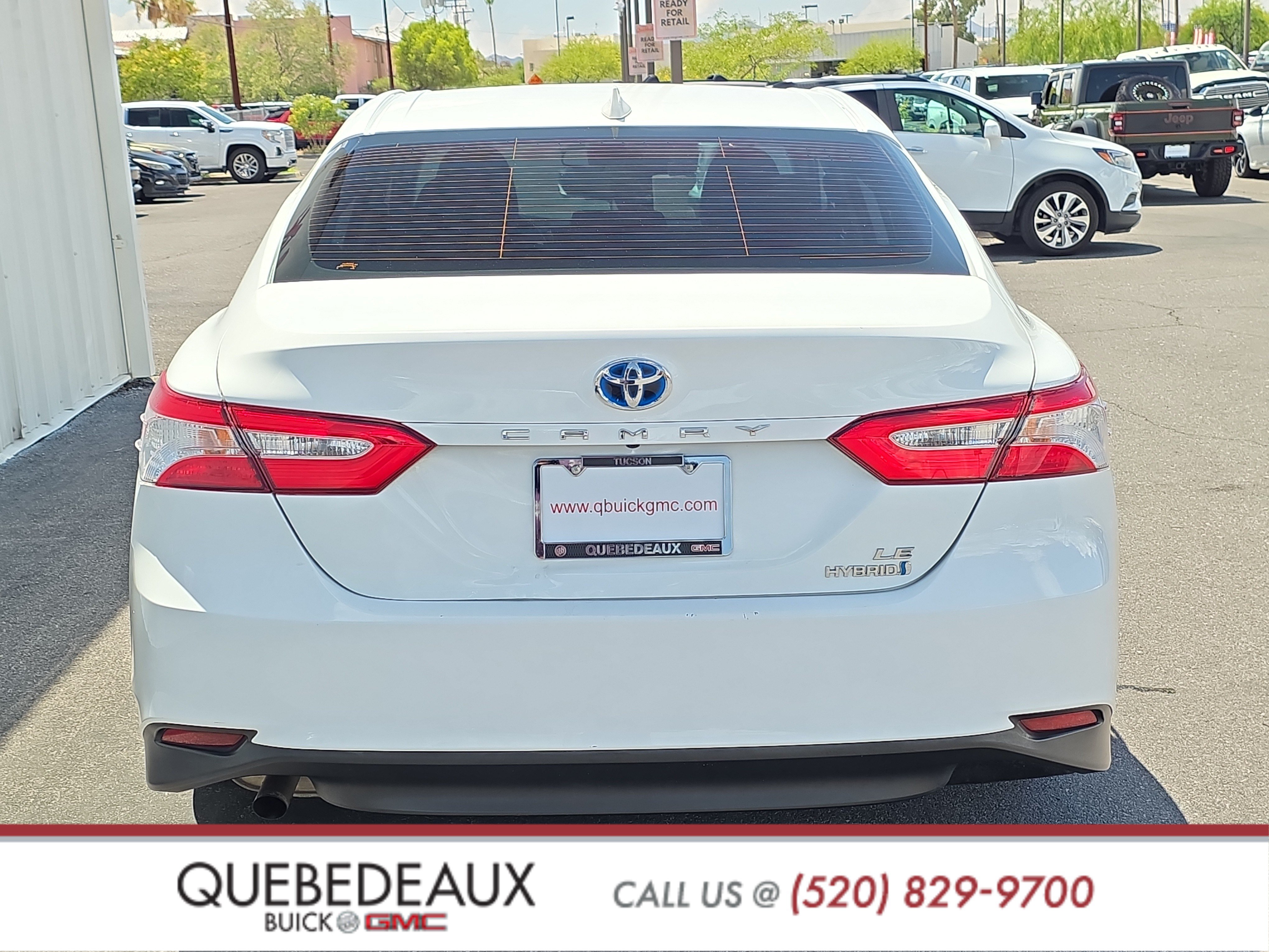 Used 2020 Toyota Camry LE FWD image 6