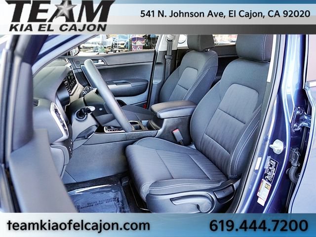 Used 2022 Kia Sportage LX AWD/4WD image 15