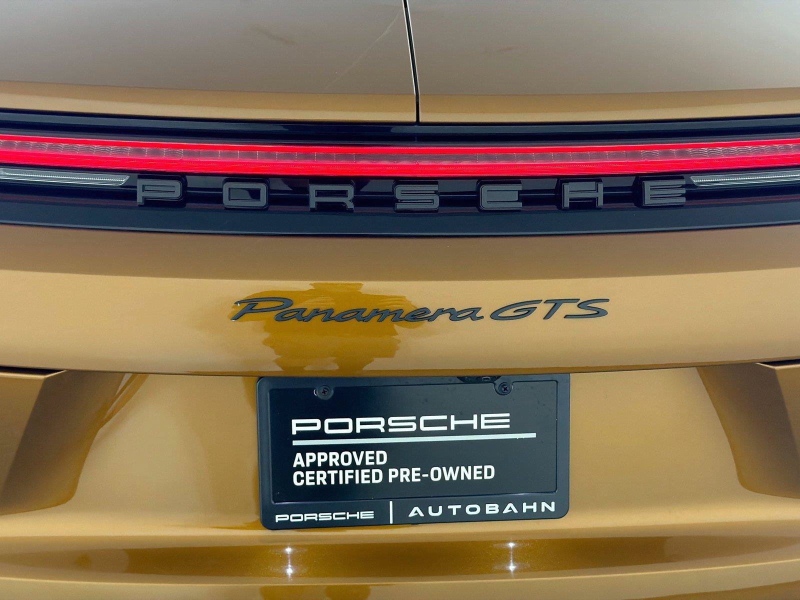 Certified 2025 Porsche Panamera GTS AWD/4WD image 17