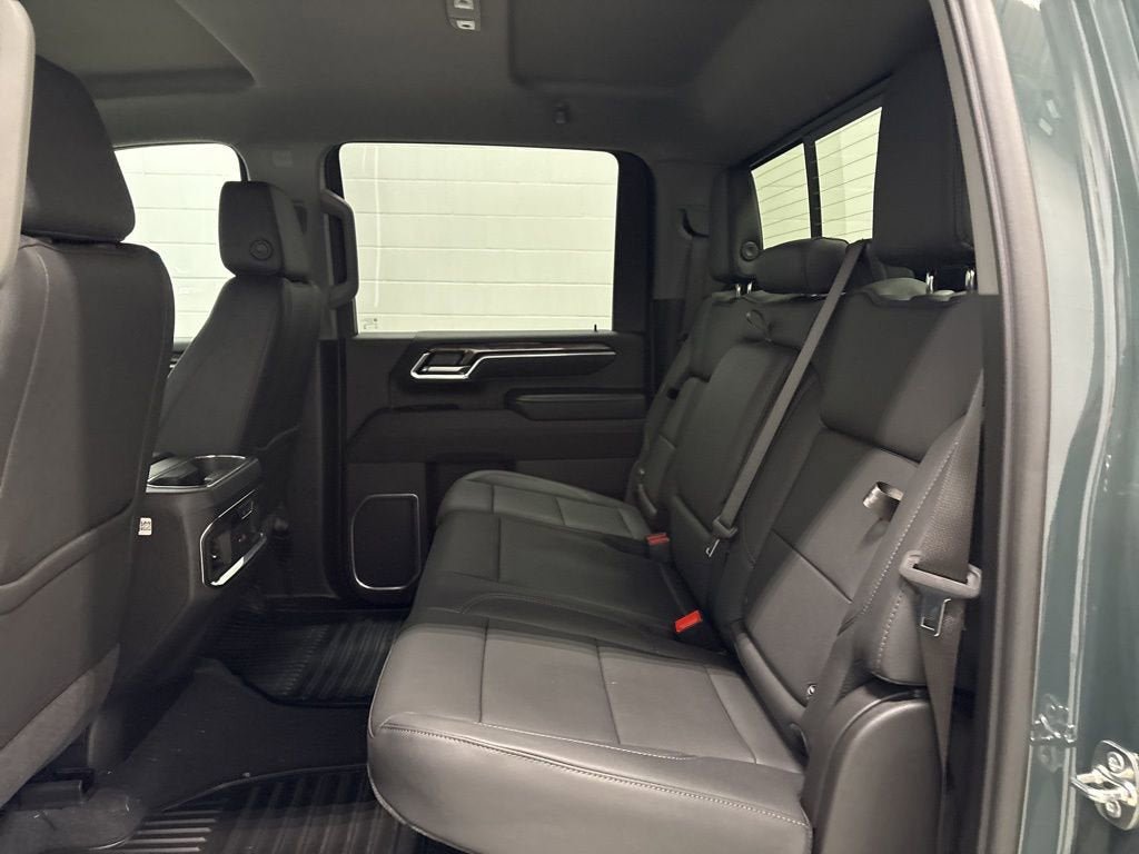 New 2026 Chevrolet Silverado 2500 LTZ w/ LTZ Plus Package AWD/4WD image 34