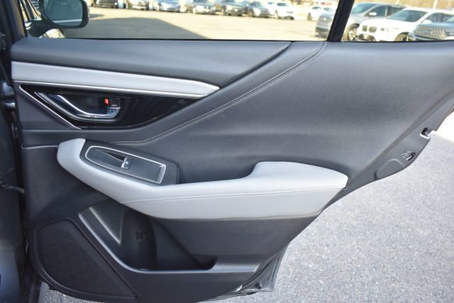Used 2022 Subaru Outback Limited image 46