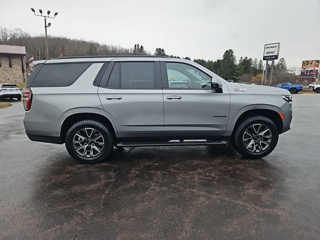 Used 2023 Chevrolet Tahoe Z71 w/ Luxury Package AWD/4WD image 6