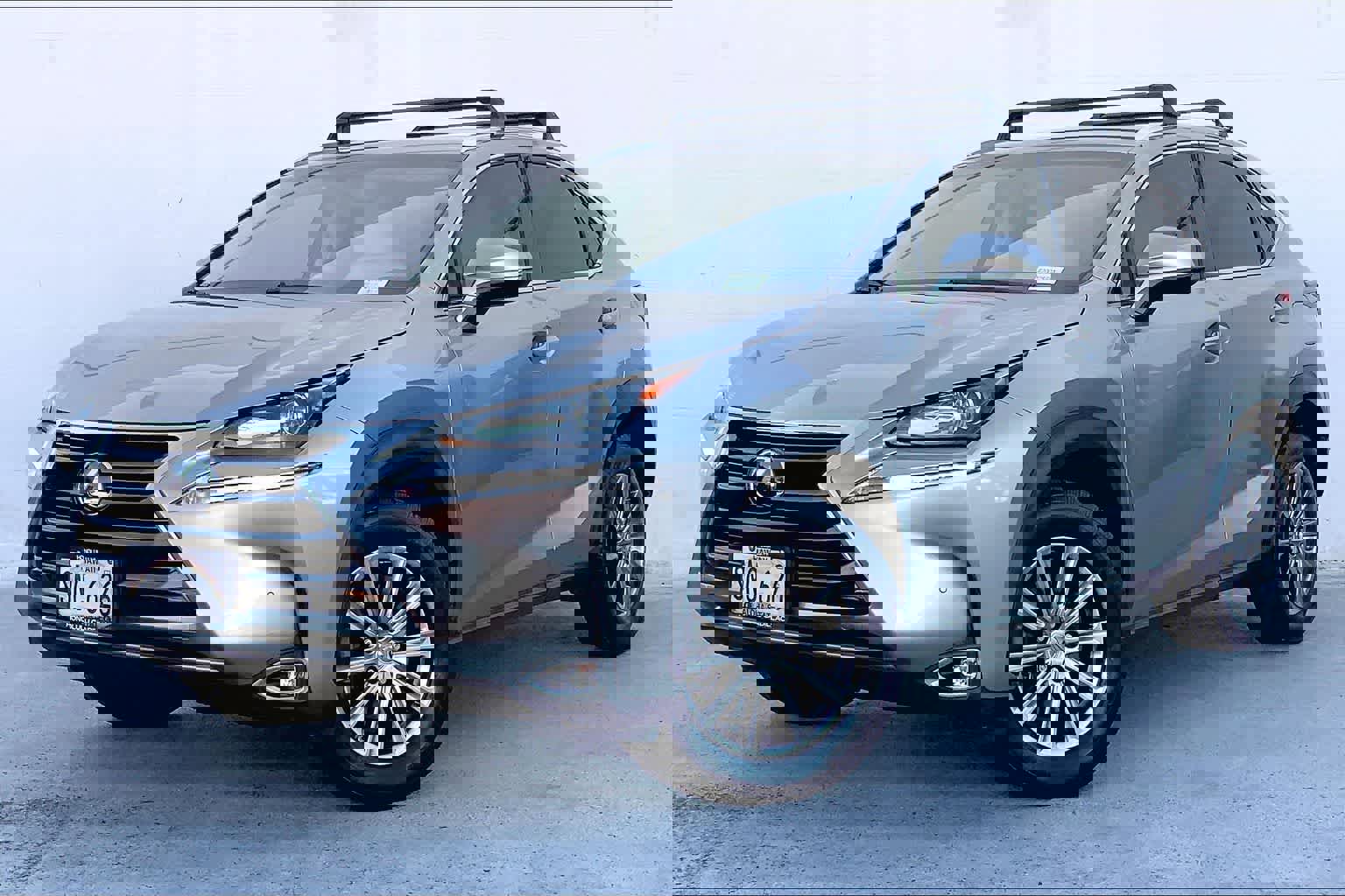 Used 2015 Lexus NX 200t FWD image 1