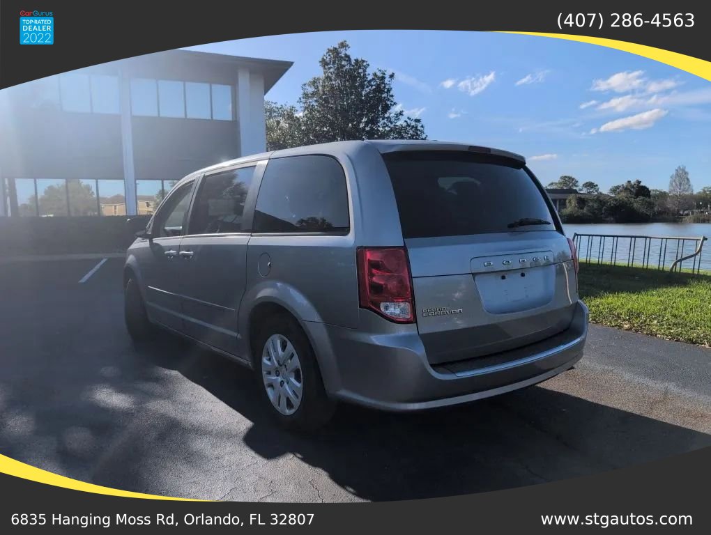Used 2015 Dodge Grand Caravan SE w/ Quick Order Package 29E SE FWD image 3