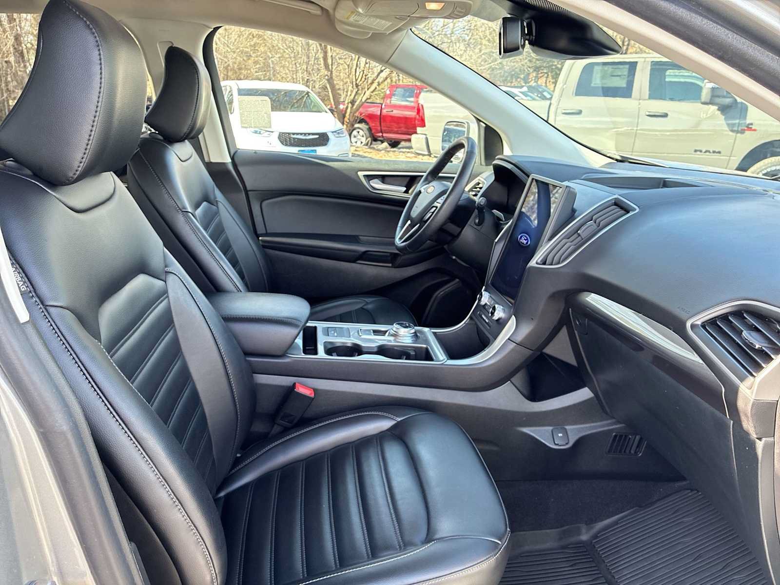 Used 2023 Ford Edge SEL AWD/4WD image 24