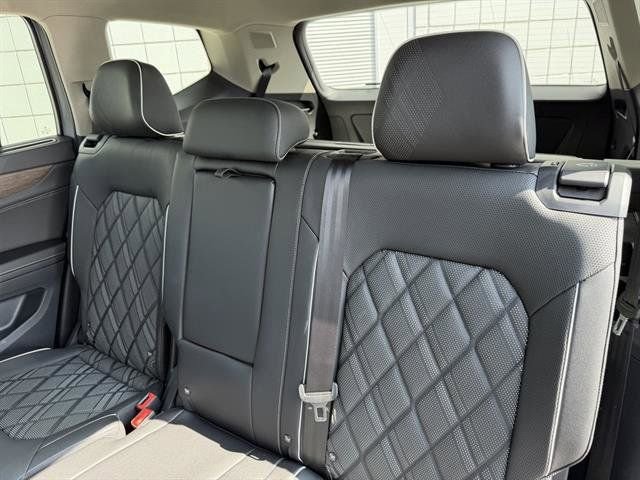 New 2026 Volkswagen Atlas SEL Premium R-Line image 19