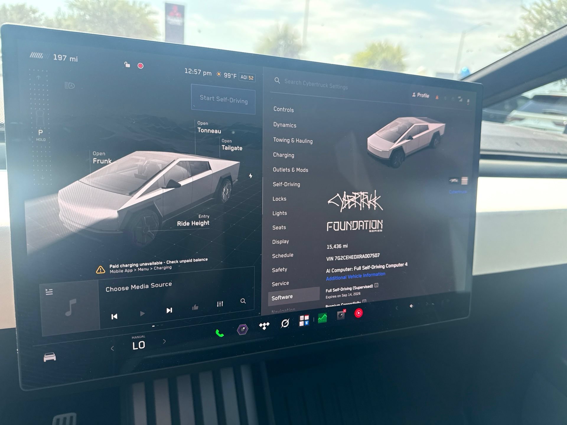 Used 2024 Tesla Cybertruck AWD Crew Cab image 8