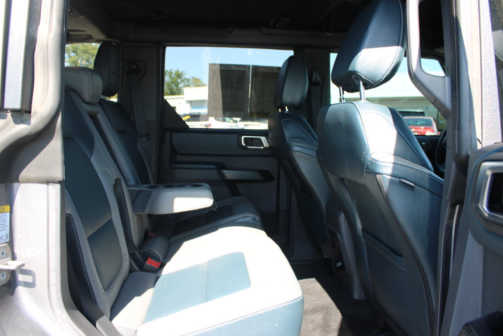 Used 2024 Ford Bronco Outer Banks AWD/4WD image 35