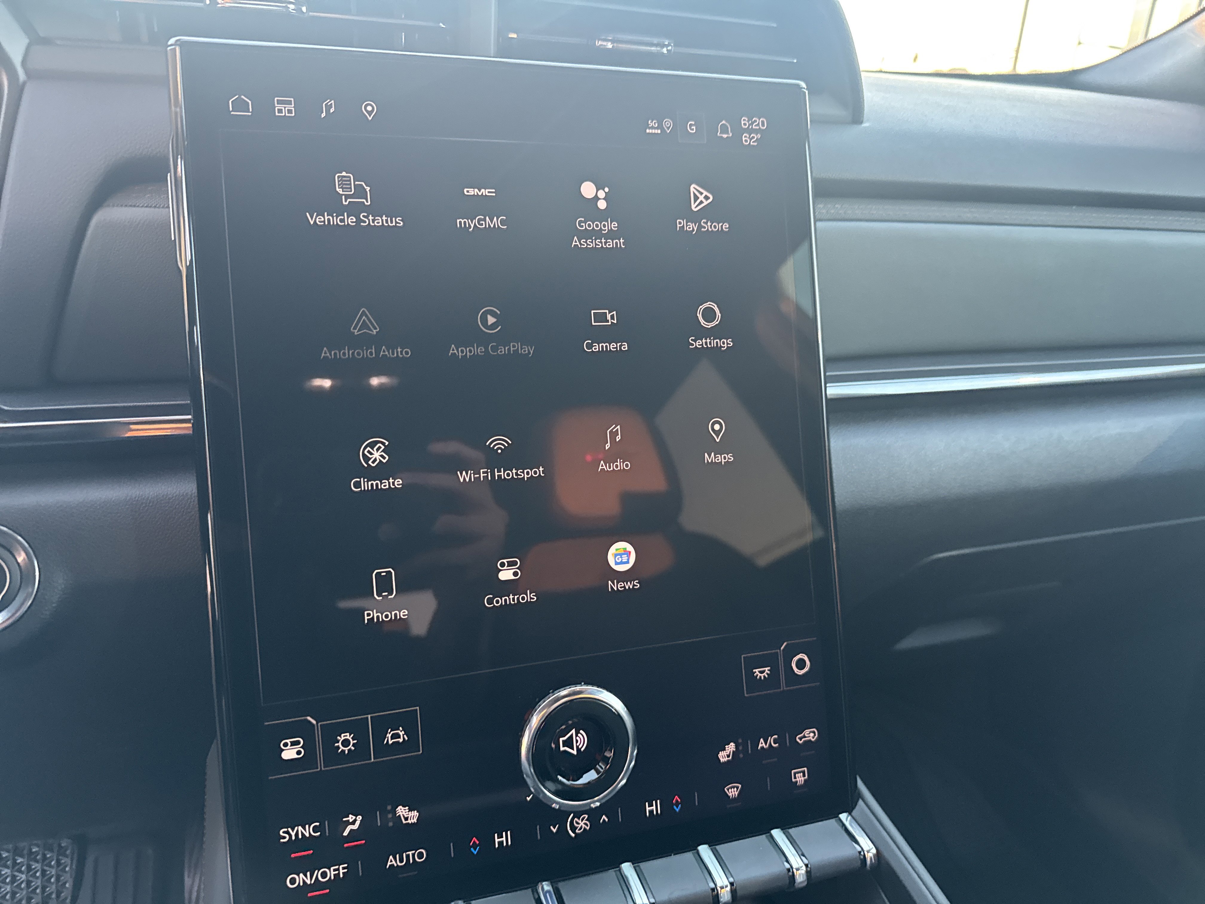 New 2026 GMC Terrain AT4 w/ LPO, Floor Liner Package image 24