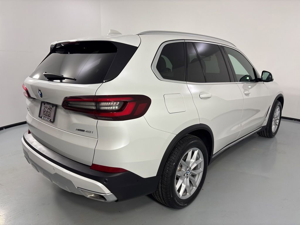 Certified 2023 BMW X5 xDrive40i w/ Executive Package image 7