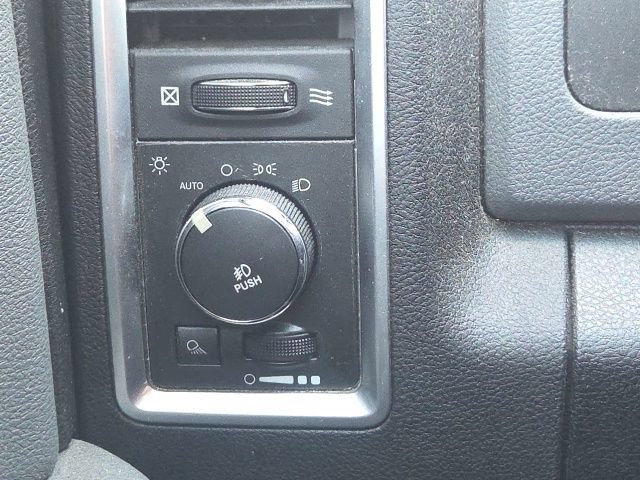 Used 2013 RAM 1500 Outdoorsman AWD/4WD image 21