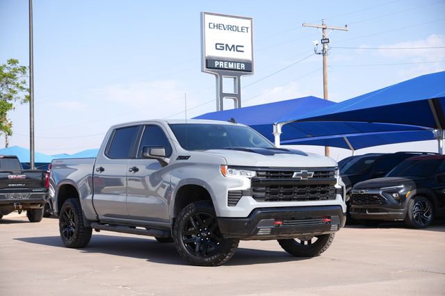 Used 2024 Chevrolet Silverado 1500 LT Trail Boss w/ Convenience Package II AWD/4WD image 1