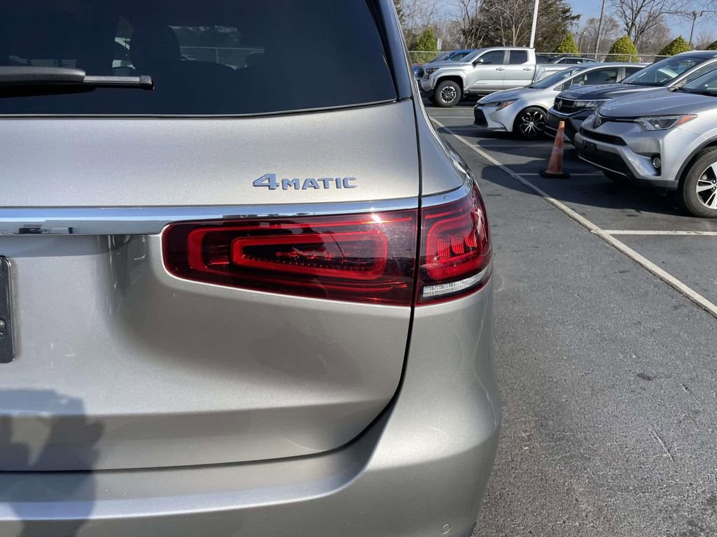 Used 2021 Mercedes-Benz GLS 450 4MATIC image 17