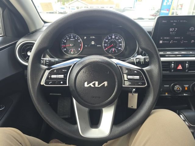 Used 2024 Kia Forte LX FWD image 14