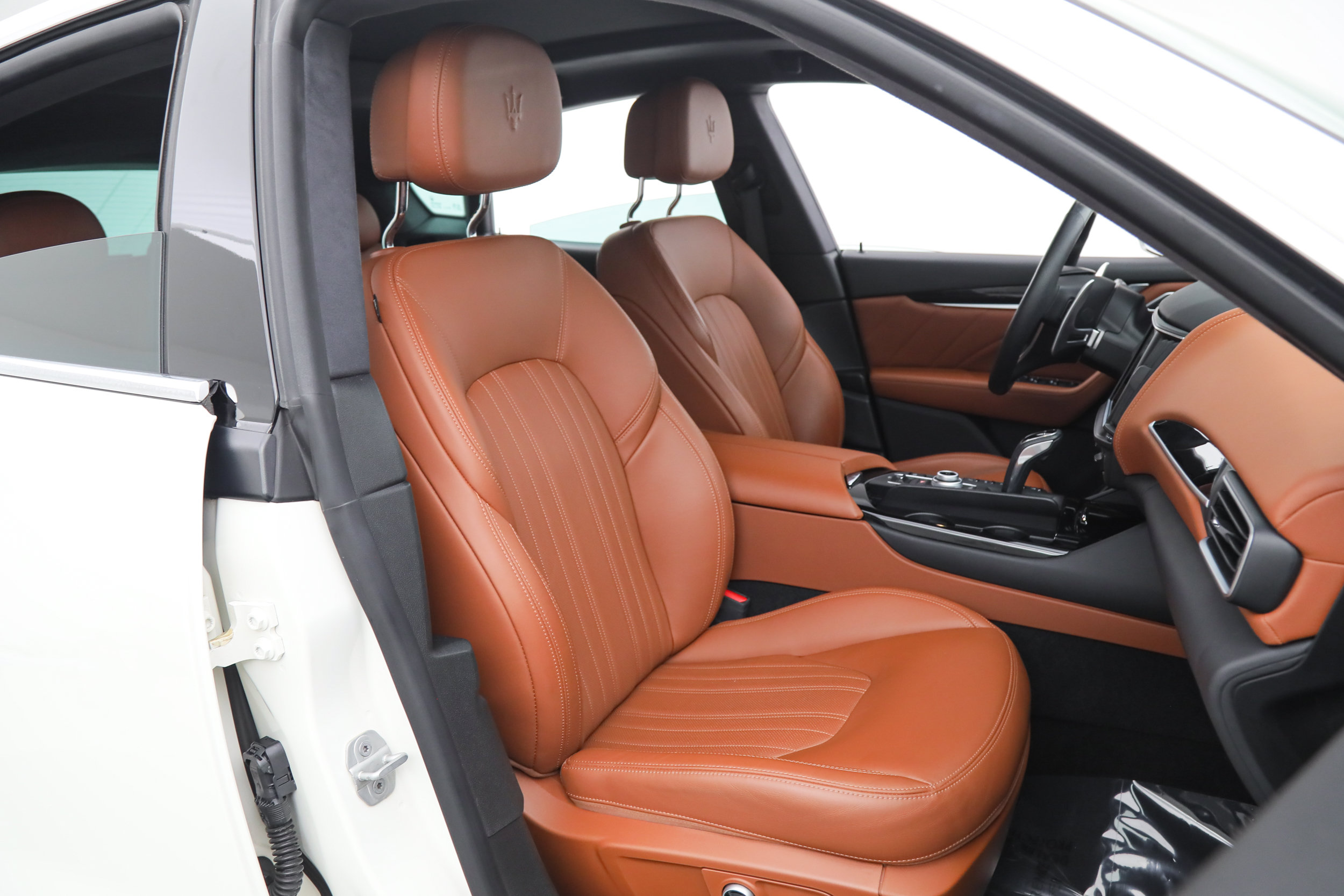 Certified 2023 Maserati Levante Modena AWD/4WD image 10