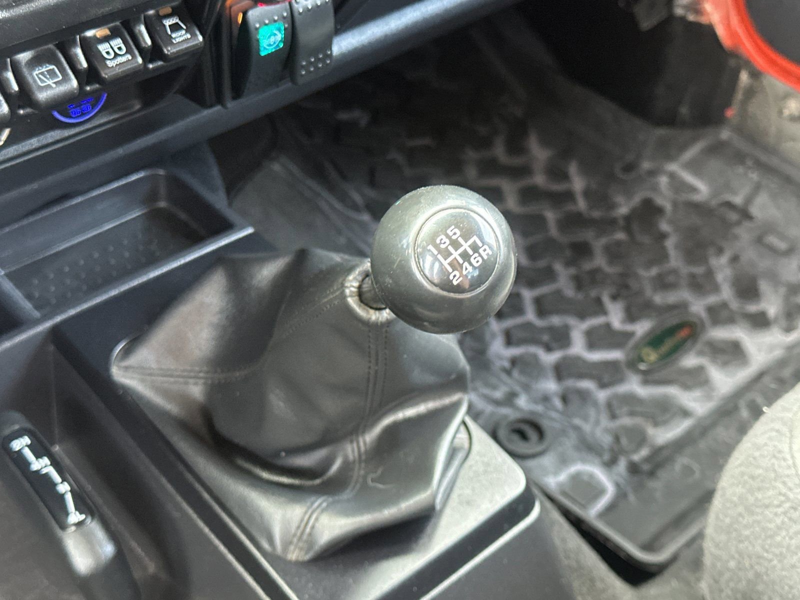 Used 2006 Jeep Wrangler X w/ Tire & Wheel Group (Ecco) AWD/4WD image 22