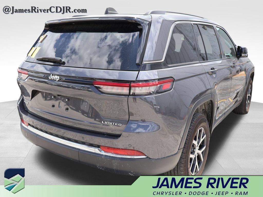 Used 2024 Jeep Grand Cherokee Limited AWD/4WD image 12
