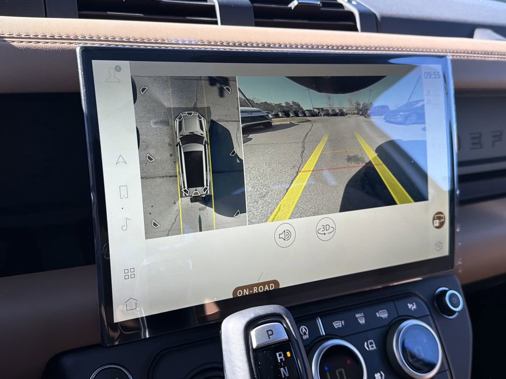 New 2026 Land Rover Defender 130 X-Dynamic SE image 27