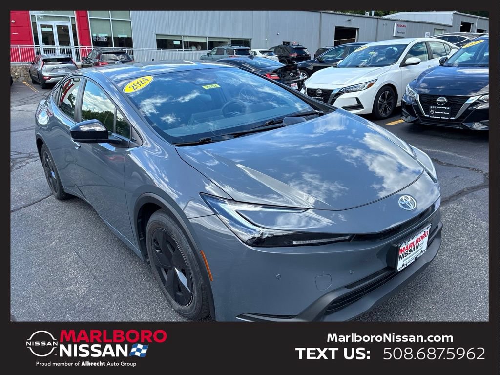 Used 2024 Toyota Prius LE