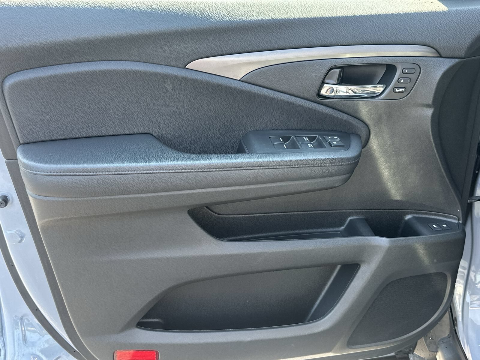 Used 2022 Honda Pilot Special Edition image 14