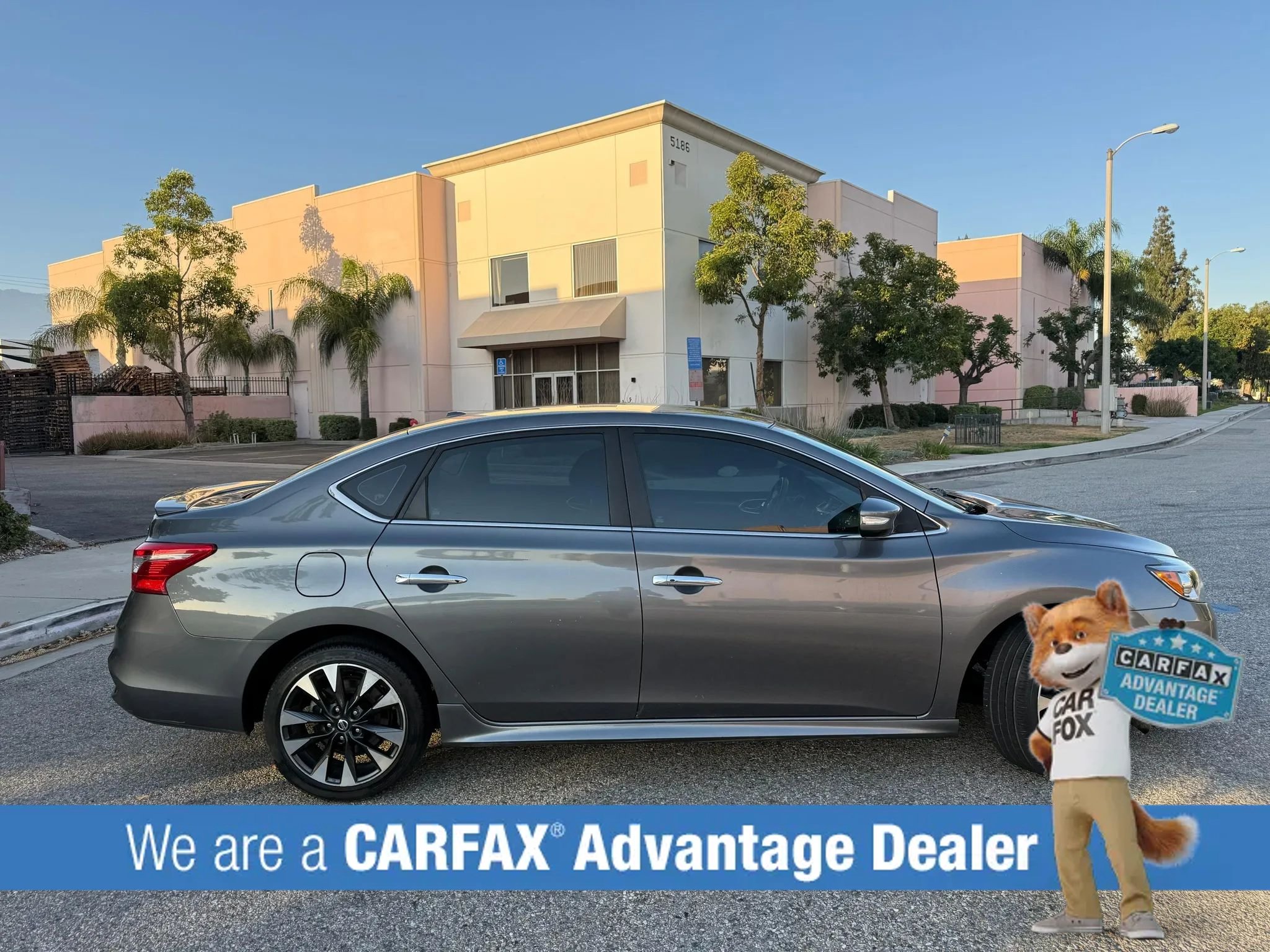 Used 2019 Nissan Sentra SR FWD image 17