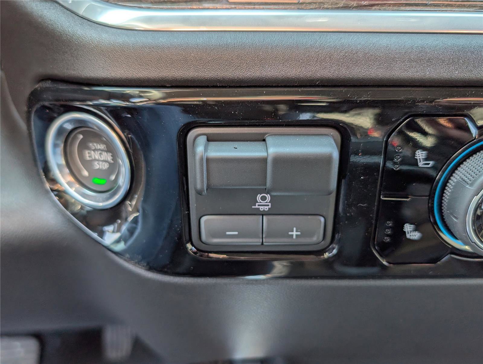 New 2026 Chevrolet Silverado 1500 RST AWD/4WD image 23